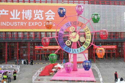 Small Ferris Wheel in Clock Style